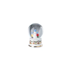 Glass sphere w. snow effect