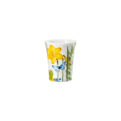 Mug with handle